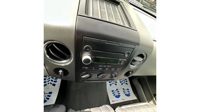 2006 Ford F-150 XLT