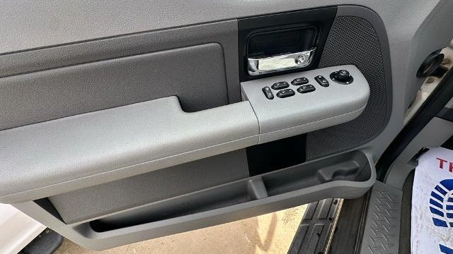 2006 Ford F-150 XLT