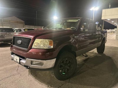 2005 Ford F-150 4DR Supercab XL 4WD Styleside 6.5 FT. SB