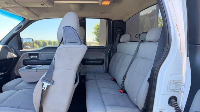 2004 Ford F-150 XL