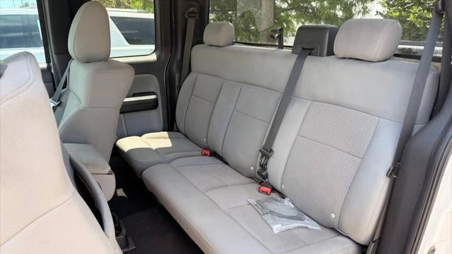 2004 Ford F-150 XL