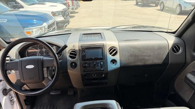2004 Ford F-150 XL