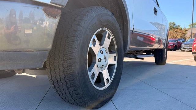 2004 Ford F-150 XL