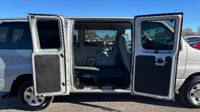 2006 Ford E-Series E-150