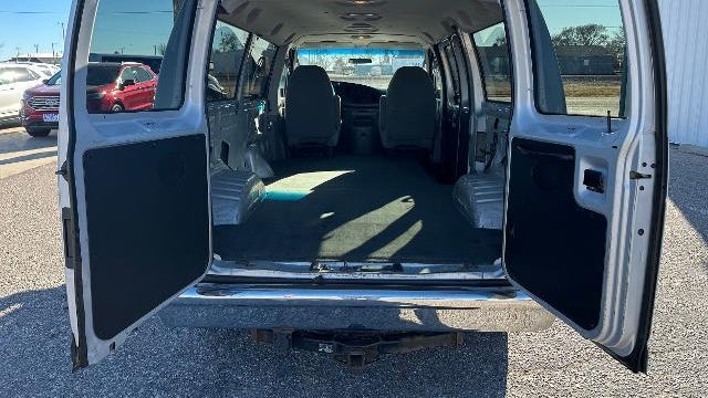 2006 Ford E-Series E-150
