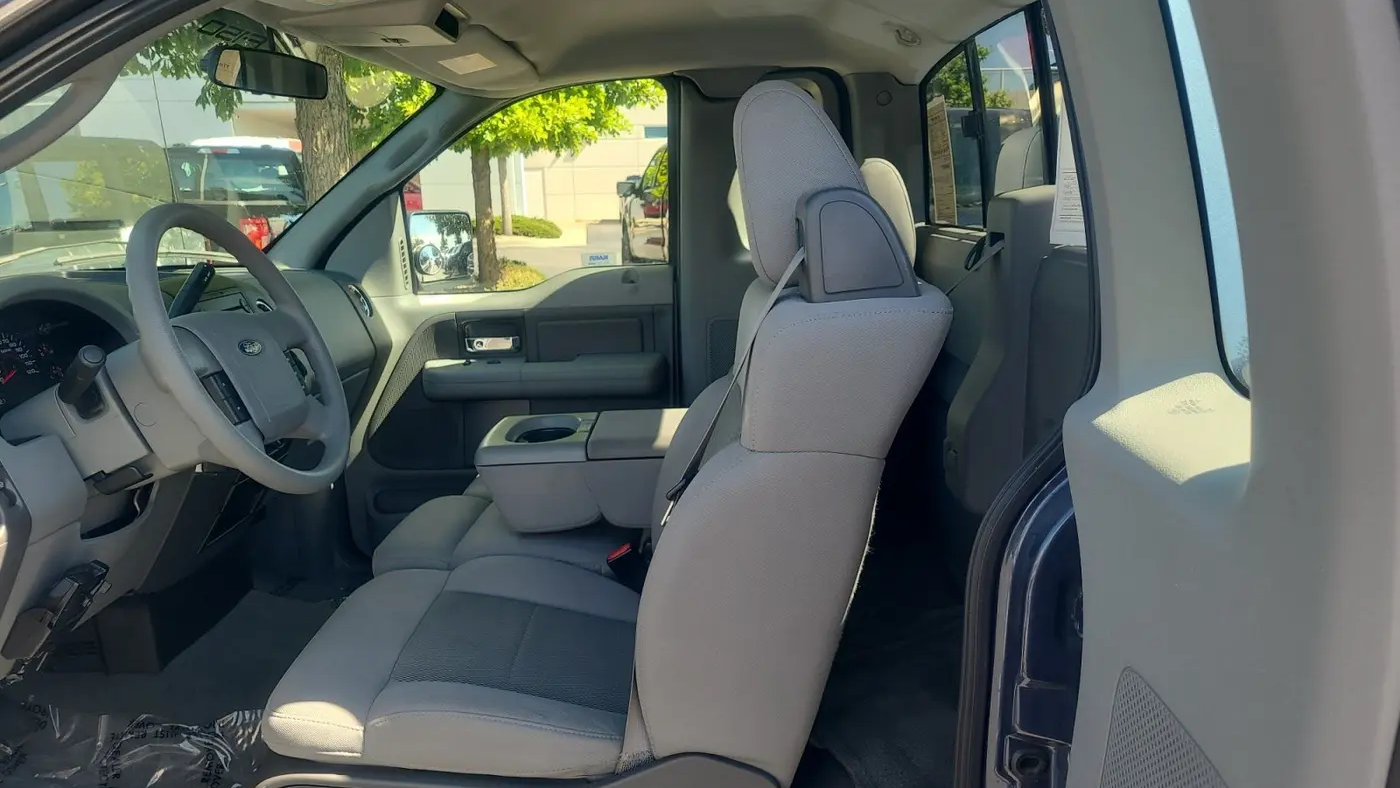 2006 Ford F-150 XL