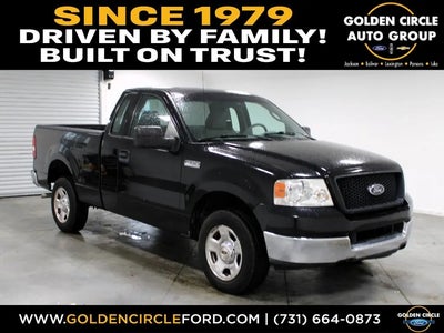 2004 Ford F-150 2DR Regular Cab STX RWD Styleside 6.5 FT. SB