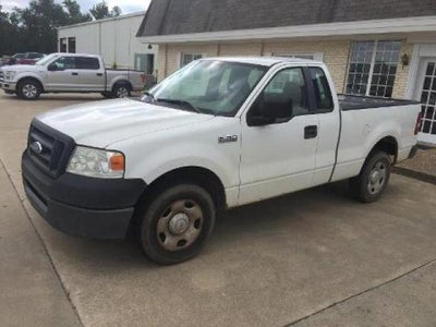 Photo of a 2008 Ford F-150 4X2 STX 2DR Regular Cab Styleside 6.5 FT. SB for sale