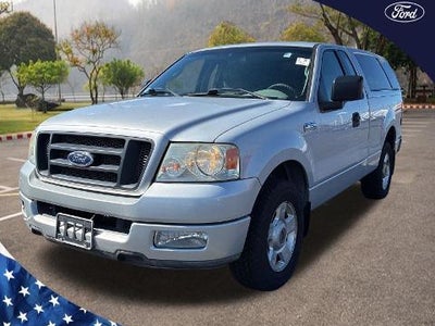 2004 Ford F-150 2DR Standard Cab XL RWD Styleside 6.5 FT. SB