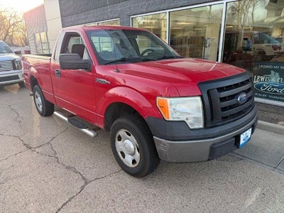 2009 Ford F-150 4X2 XL 2DR Regular Cab Styleside 8 FT. LB