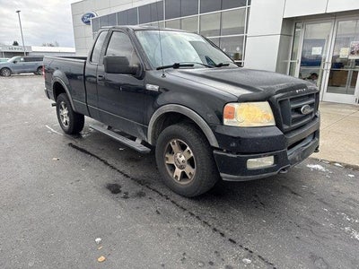 2004 Ford F-150 2DR Regular Cab XL 4WD Styleside 6.5 FT. SB
