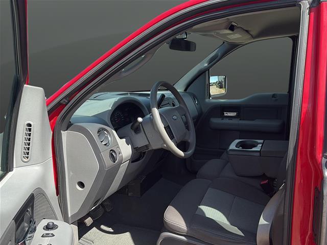 2005 Ford F-150 - $4,000