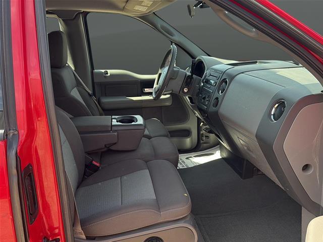 2005 Ford F-150 - $4,000