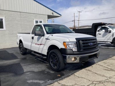 2009 Ford F-150 4X4 XL 2DR Regular Cab Styleside 6.5 FT. SB