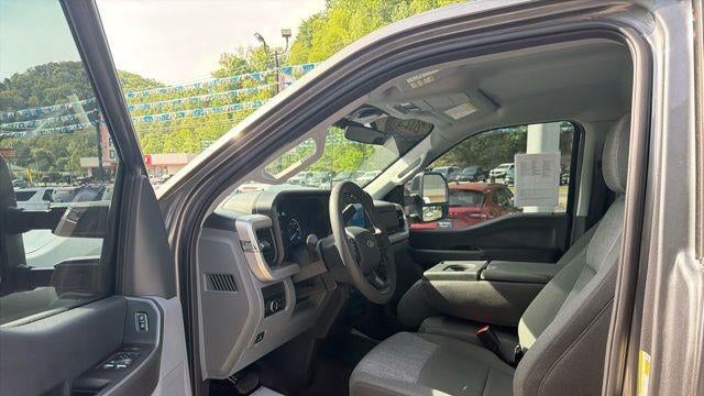 2025 Ford F-250 Super Duty XL