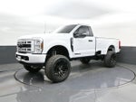 2025 F-250 Super Duty Thumbnail 1