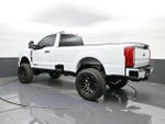 2025 F-250 Super Duty Thumbnail 5