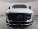 2025 F-250 Super Duty Thumbnail 2