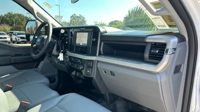 2025 Ford F-250 Super Duty XL