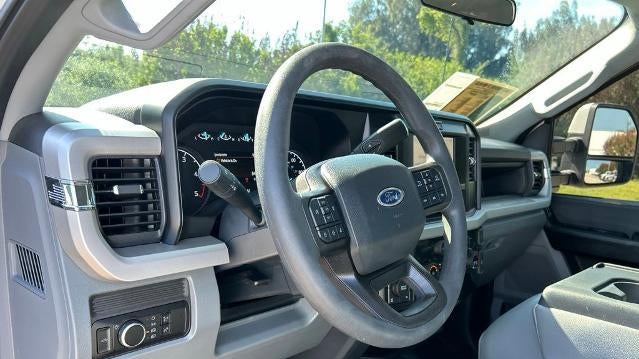 2025 Ford F-250 Super Duty XL