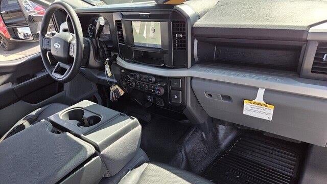 2025 Ford F-250 Super Duty XL