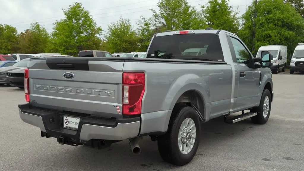 2022 Ford F-350 Super Duty XL