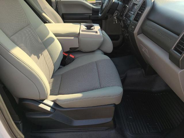 2021 Ford F-350 - $25,871