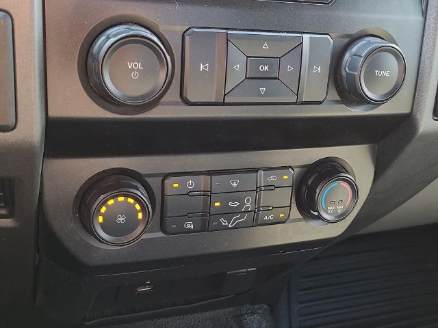 2021 Ford F-350 - $25,871