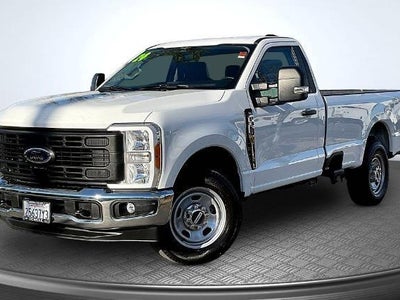 2023 Ford F-350 Super Duty 4X2 XL 2DR Regular Cab 8 FT. LB SRW Pickup