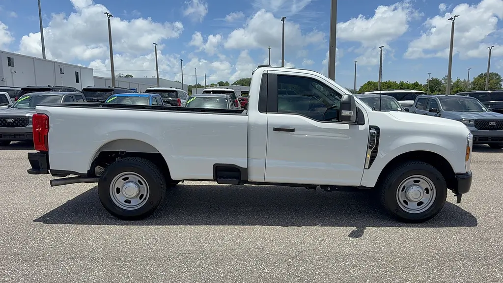 2024 Ford F-350 Super Duty XL