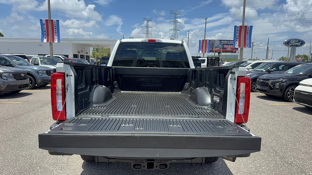 2024 Ford F-350 Super Duty XL