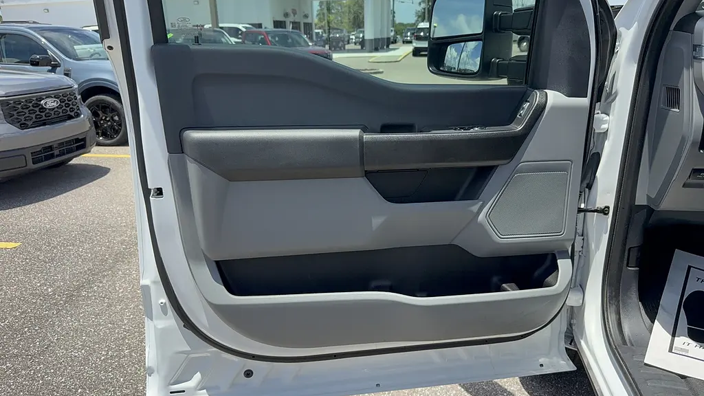 2024 Ford F-350 Super Duty XL