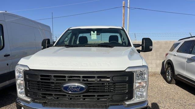 2025 Ford F-350 Super Duty XL