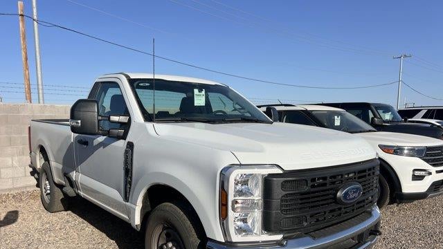 2025 Ford F-350 Super Duty XL