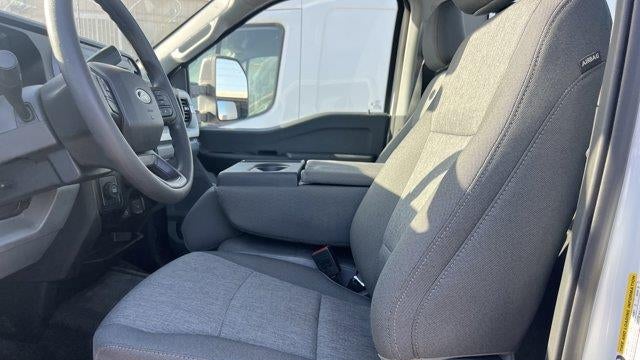 2025 Ford F-350 Super Duty XL