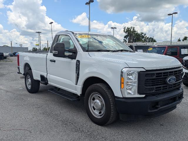 2023 Ford F-350 - $27,484