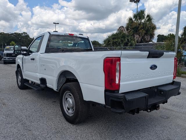 2023 Ford F-350 - $27,484