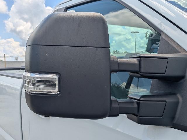 2023 Ford F-350 - $27,484