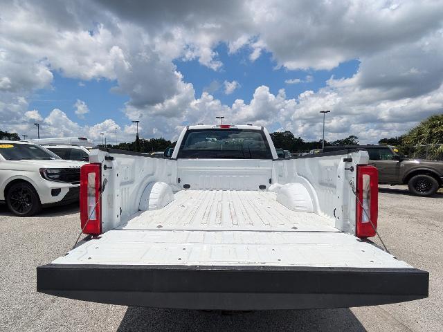 2023 Ford F-350 - $27,484