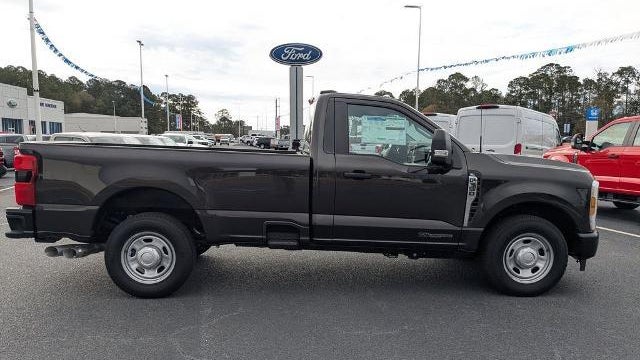 2024 Ford F-350 Super Duty XL