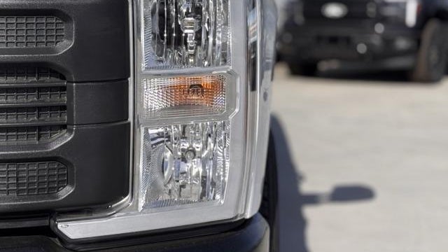 2025 Ford F-350 Super Duty XL