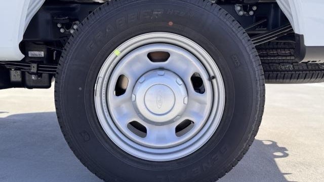 2025 Ford F-350 Super Duty XL