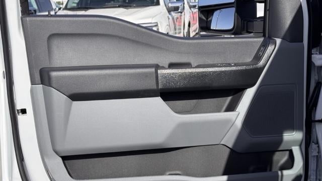 2025 Ford F-350 Super Duty XL