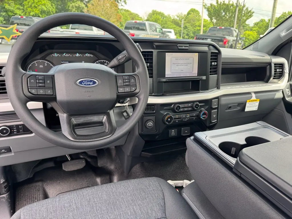 2025 Ford F-350 - $54,000