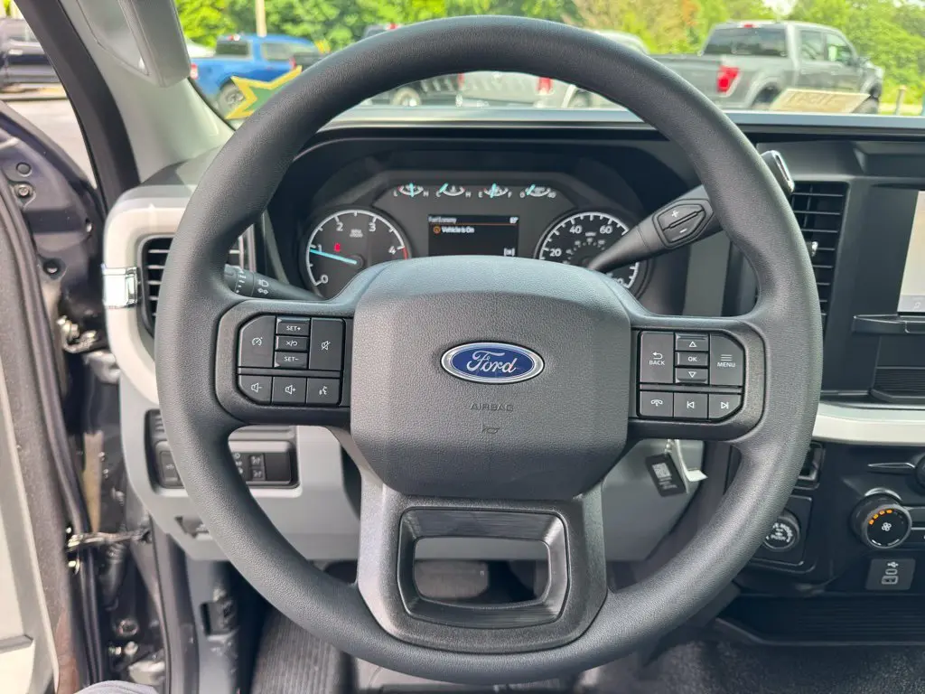 2025 Ford F-350 - $54,000