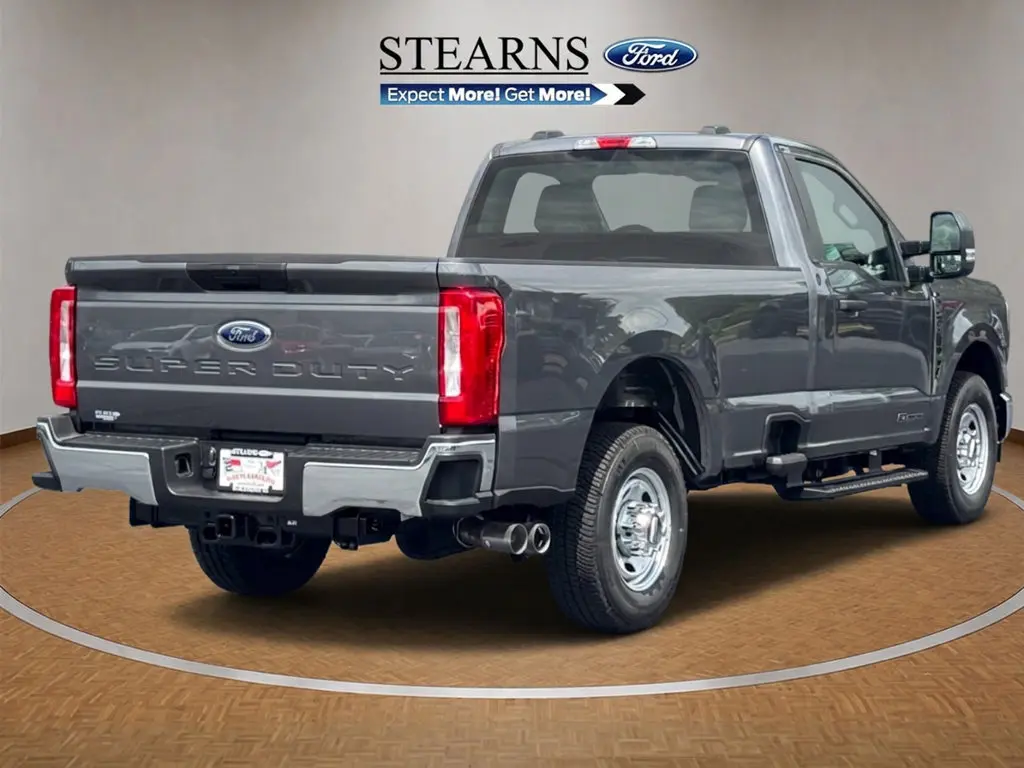2025 Ford F-350 - $54,000