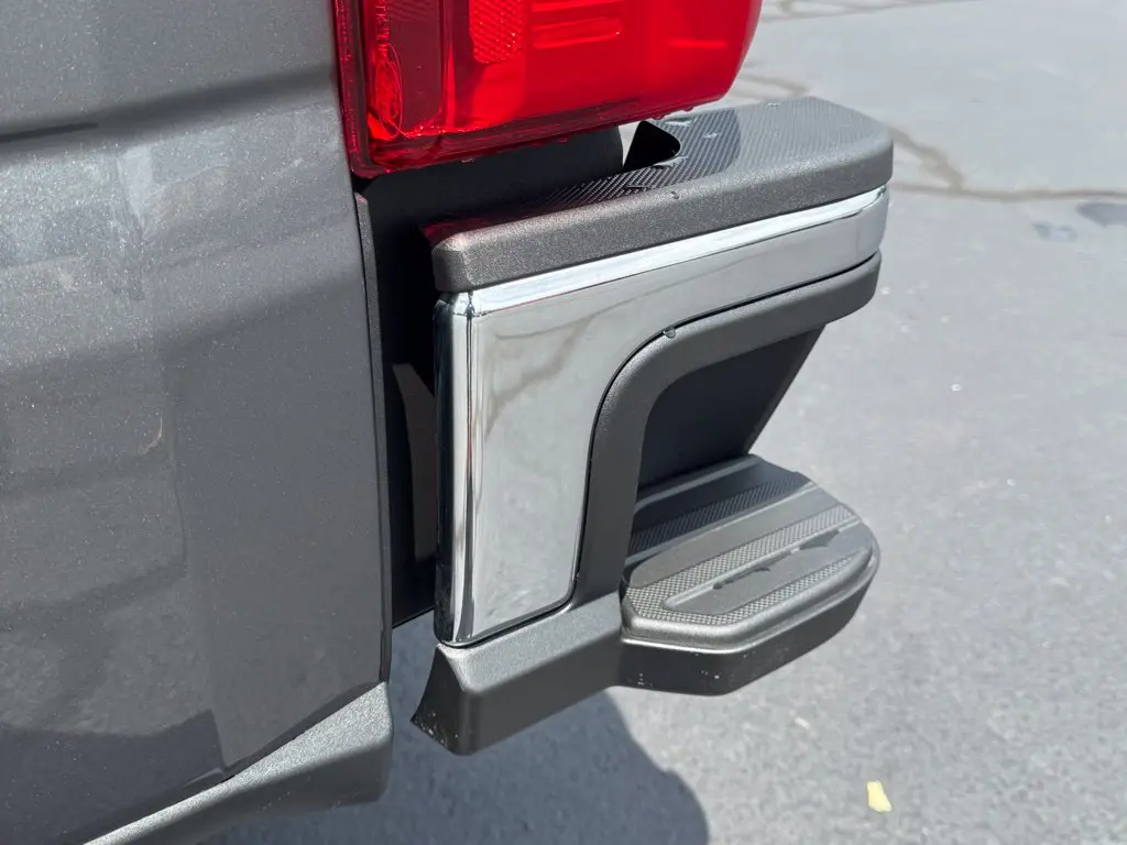 2025 Ford F-350 - $54,000