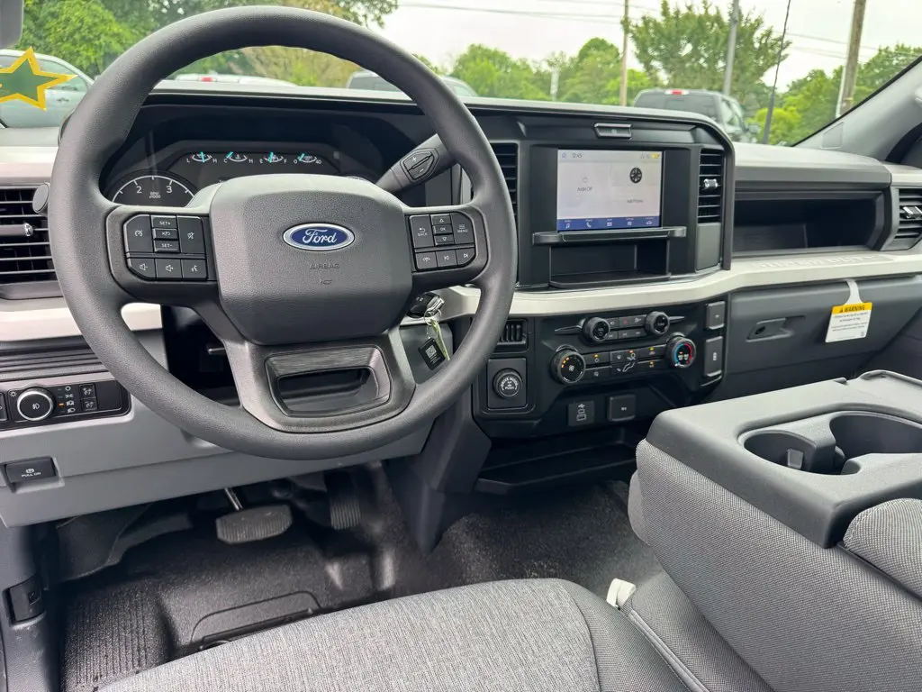 2025 Ford F-350 - $52,500