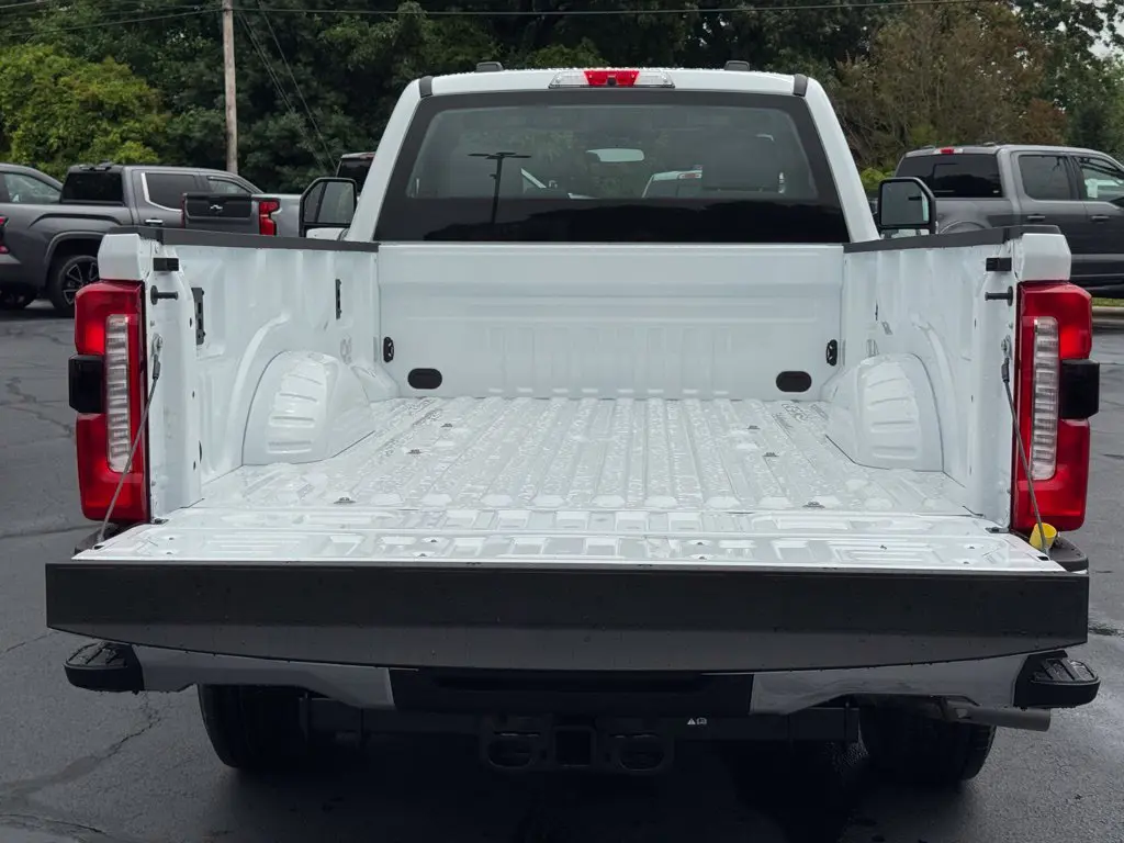 2025 Ford F-350 - $52,500