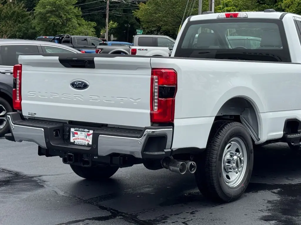 2025 Ford F-350 - $52,500